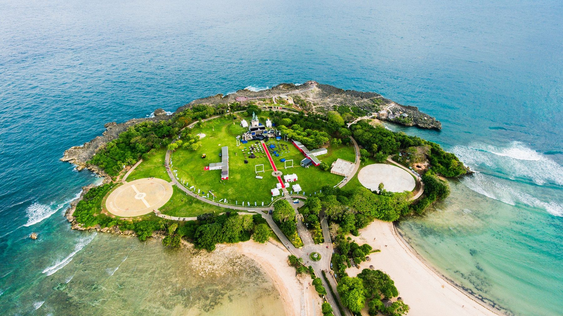 Nusa Dua Beach